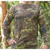 T-Shirt camo Flecktarn manches longues